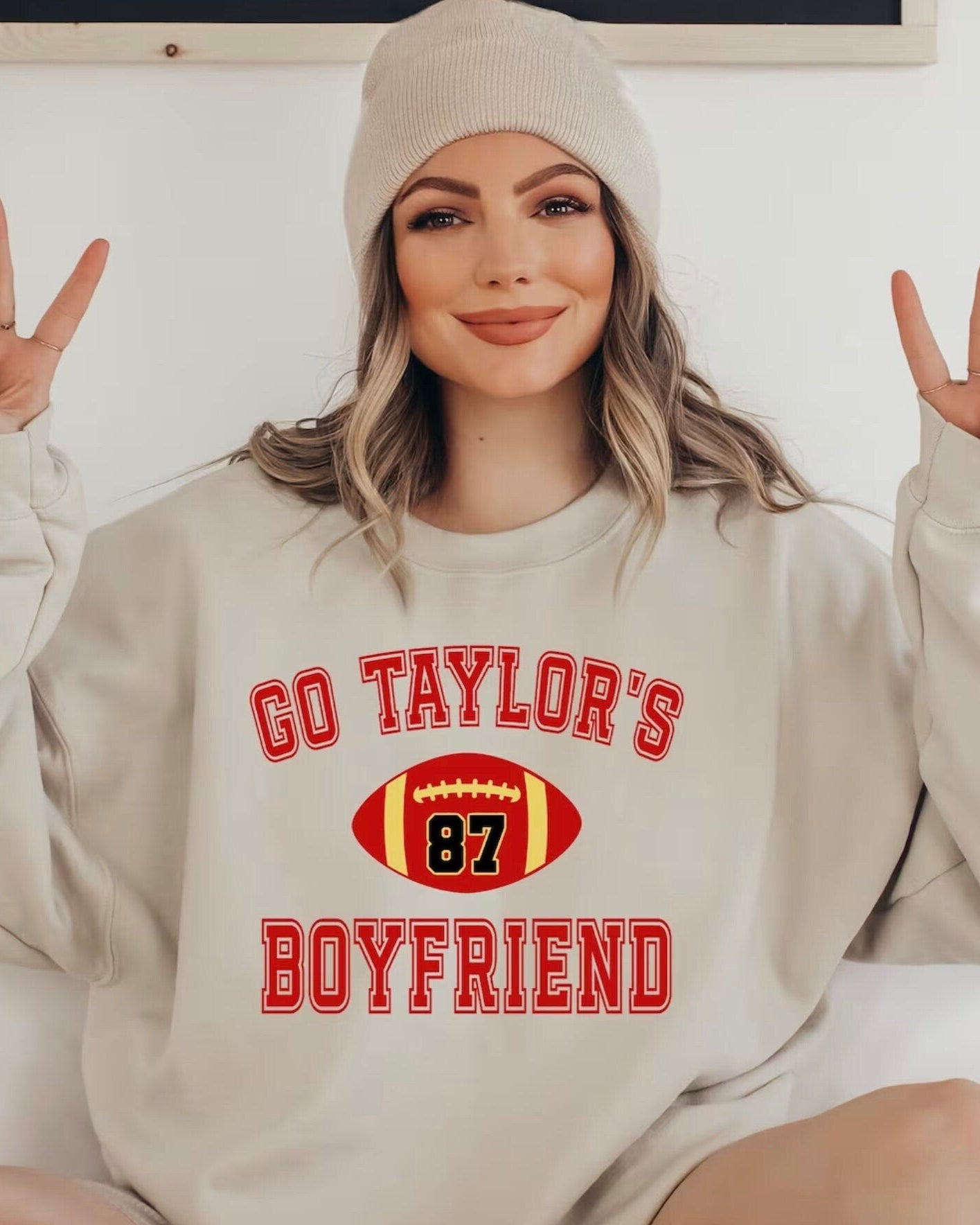 Go Taylor's Boyfriend Crewneck